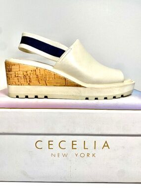 Cecelia NY Gabriel Wedge Heeled Slingback Sandals Alabaster Leather Size 6 NIB